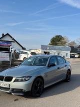 BMW 318i - - BMW 318 aus 2005: 318i