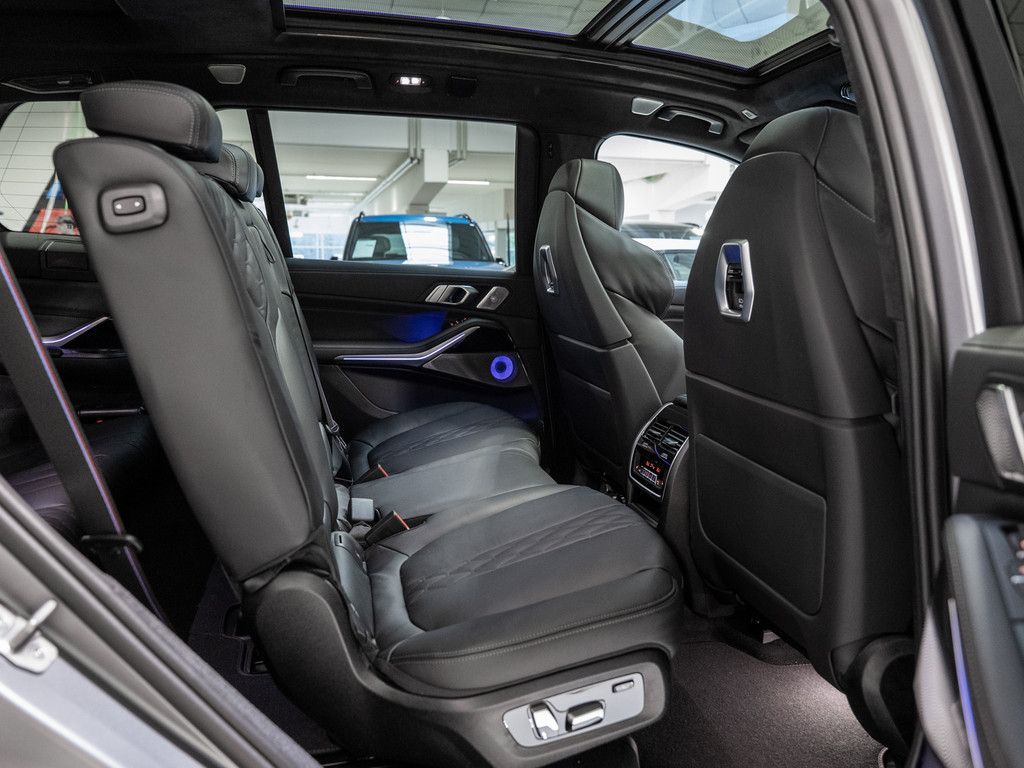 BMW X7 M60 - Bild 10