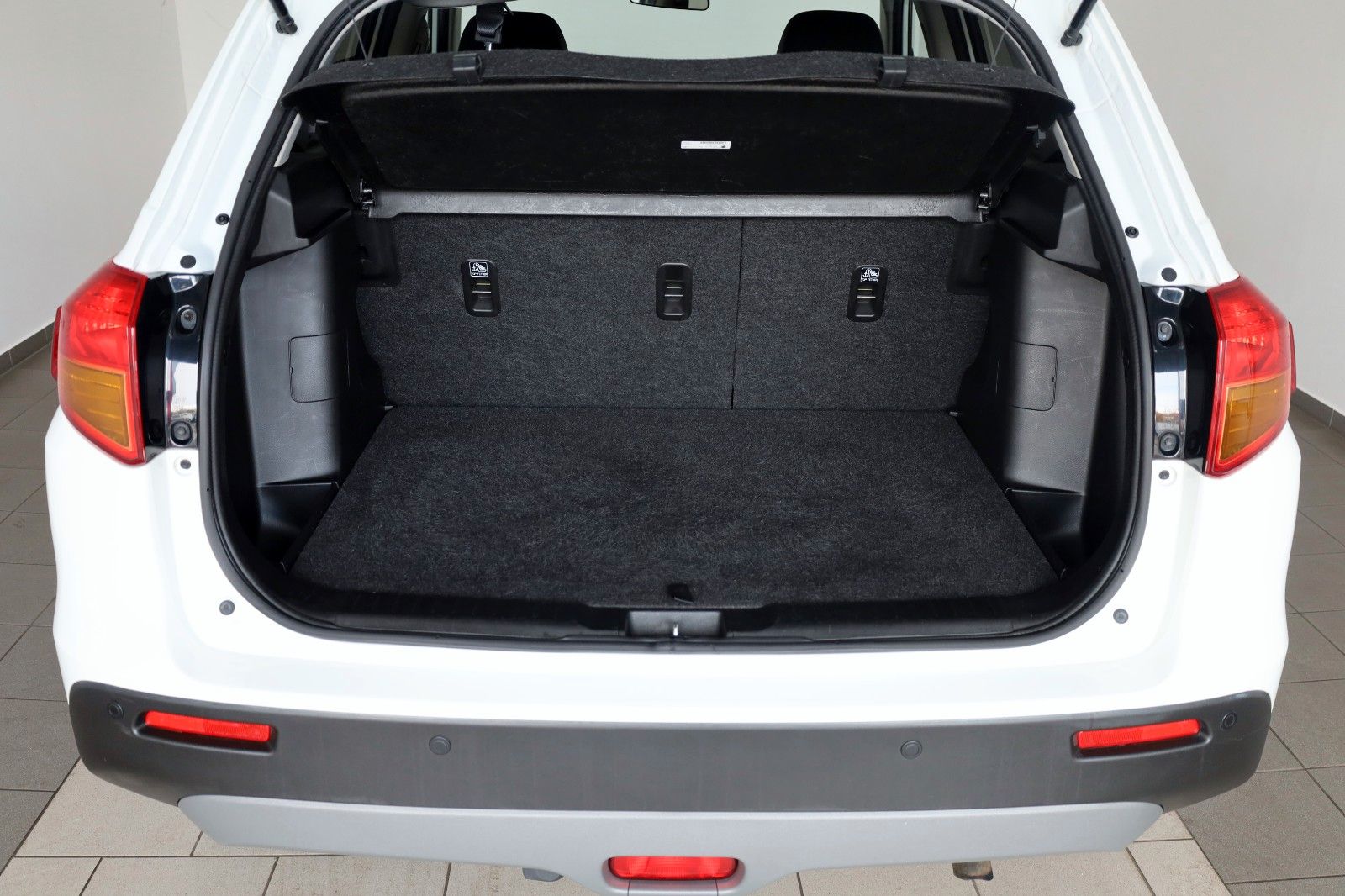 Fahrzeugabbildung Suzuki Vitara 1.4 S 4x2 T.Leder,Navi,LED,ACC,Kamera,AHK