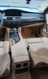 BMW 525i A - - BMW 525 aus 2006: 525i
