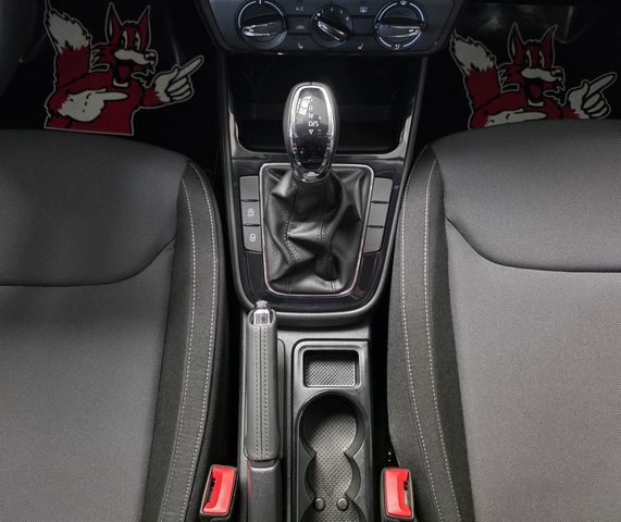 SKODA Fabia — Foto 22