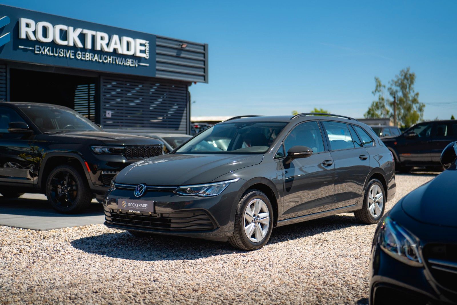 Fahrzeugabbildung Volkswagen Golf VIII Variant 2.0 TDI Life *ACC*LED*DAB*19%*
