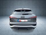 Audi Q3 Sportback e-hybrid 200 kW S tron ic - Audi Q3 mit Hybrid-Antrieb: Grau, Alcantara