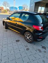 Peugeot 206+ 1.1 MPI,bluetooth,DAB, Klima ... - Peugeot 206 von privat