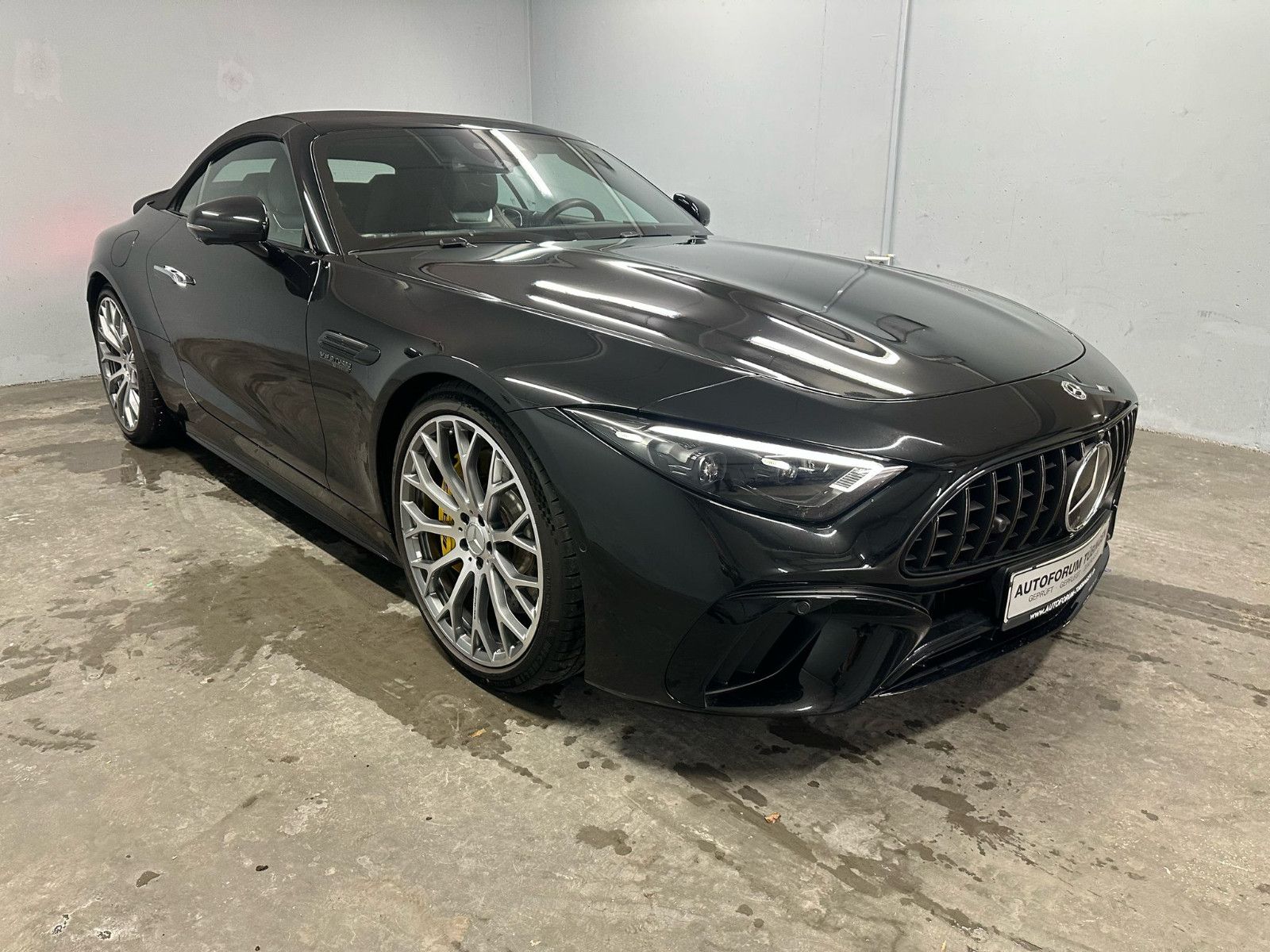 Fahrzeugabbildung Mercedes-Benz SL 63 4MATIC+ *MANUFAKTUR*NIGHT*LIFTSY*HEADUP*