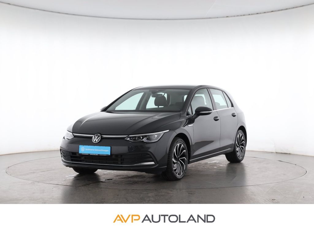 Golf VIII 2.0 TSI DSG Style | LED | SITZH. |