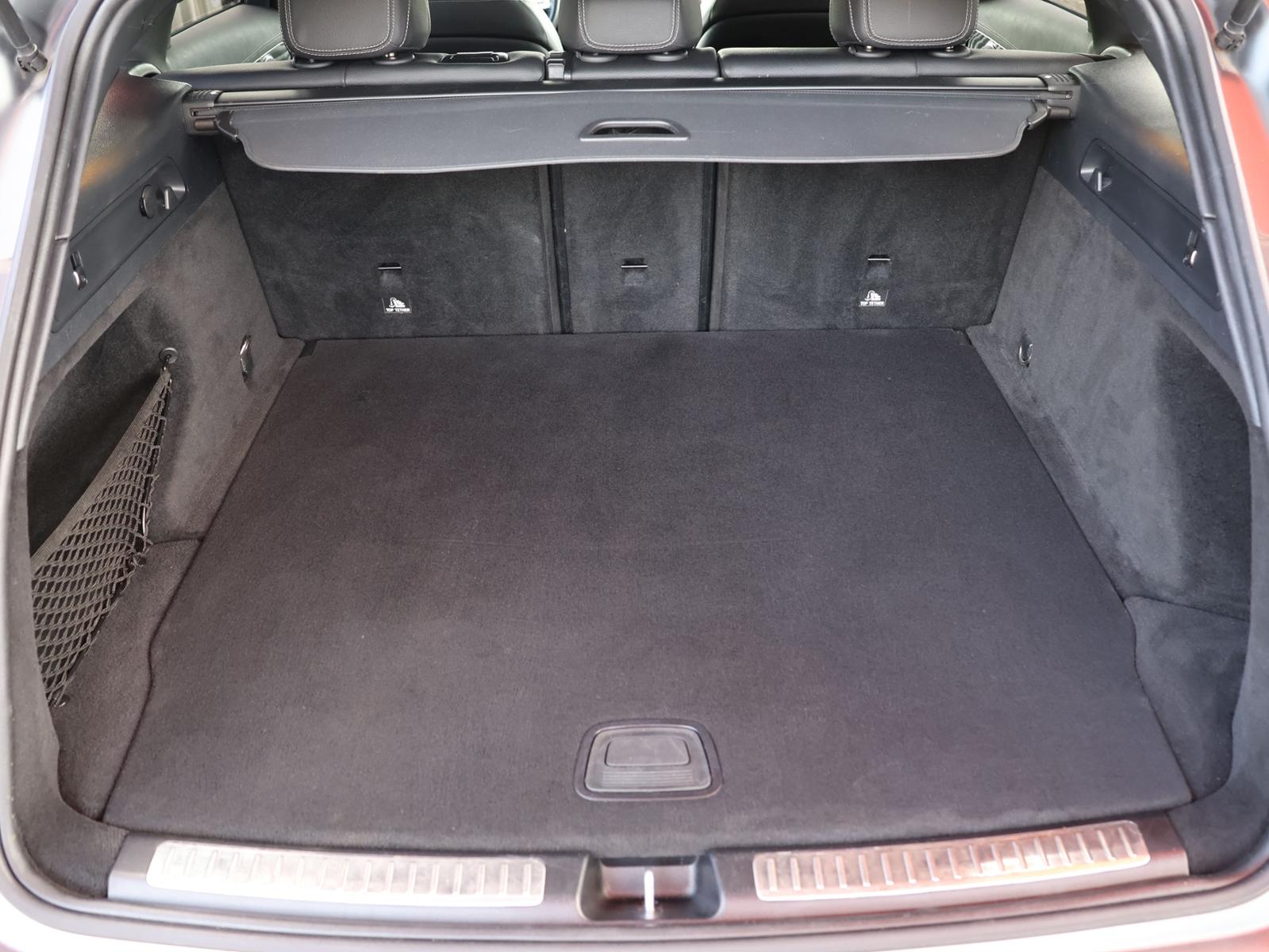 Mercedes-Benz EQC 400 4M AMG Line SHD Distr. Multi