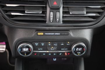 Ford Focus - 12