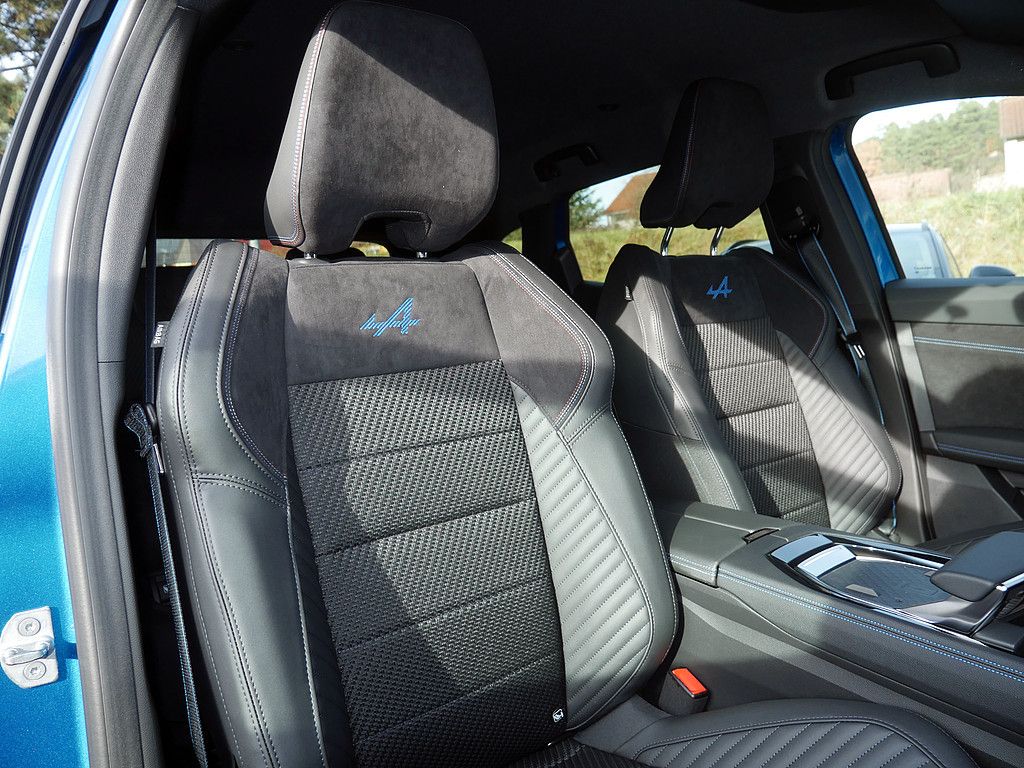 Fahrzeugabbildung Renault Austral Esprit Alpine Full Hybrid E-TECH 200