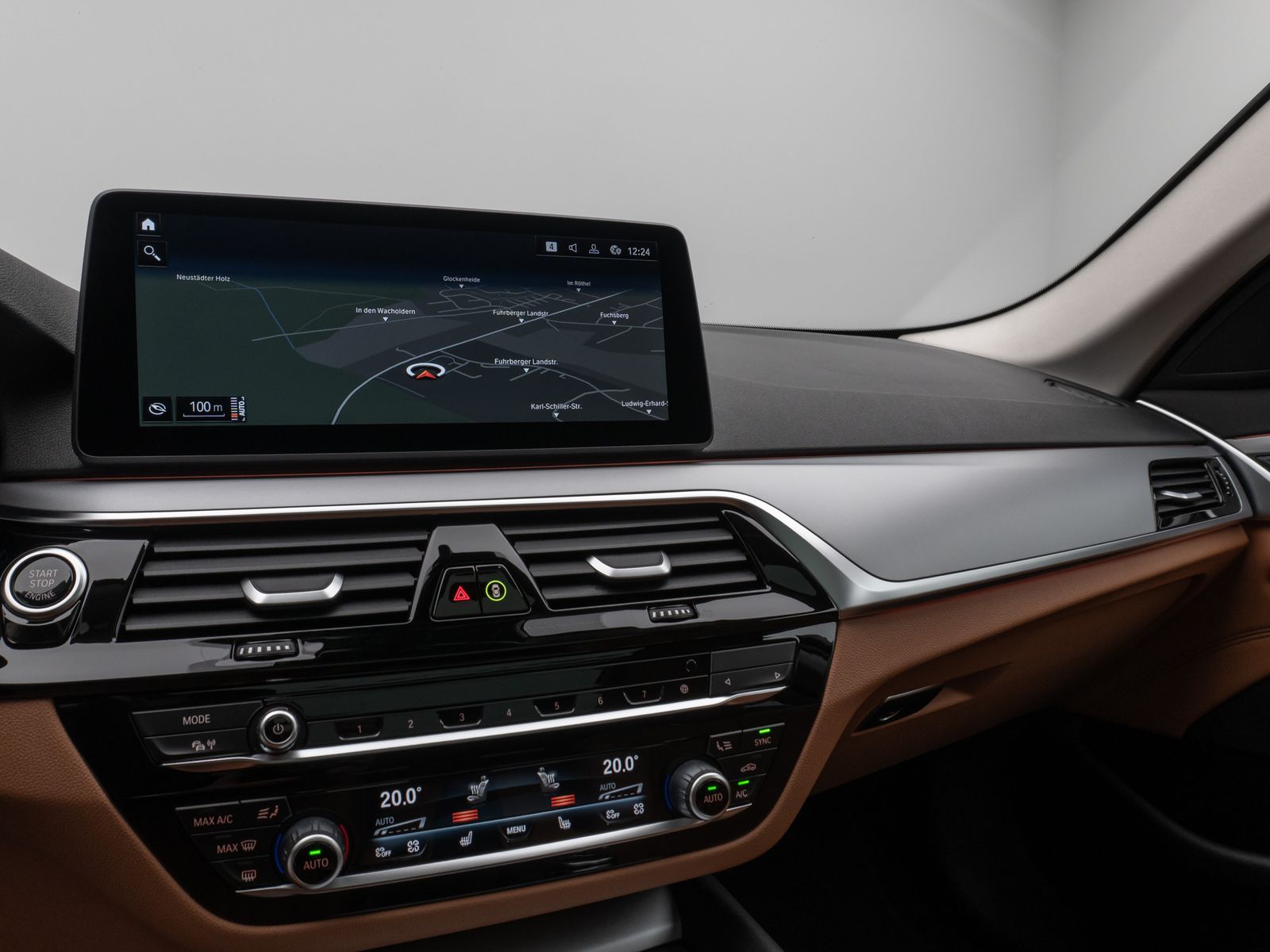 Fahrzeugabbildung BMW 530d  xD Panorama Kamera DAB HiFi AHK Alarm ACC