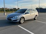 Opel Astra H Caravan Edition AHK TÜV - Opel Astra aus 2009: Caravan