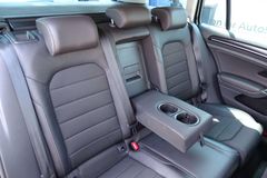 Fahrzeugabbildung Volkswagen Golf Variant Highline BMT DSG **MASSAGESITZ / SC