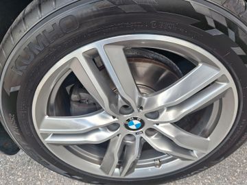 BMW X1 - 8