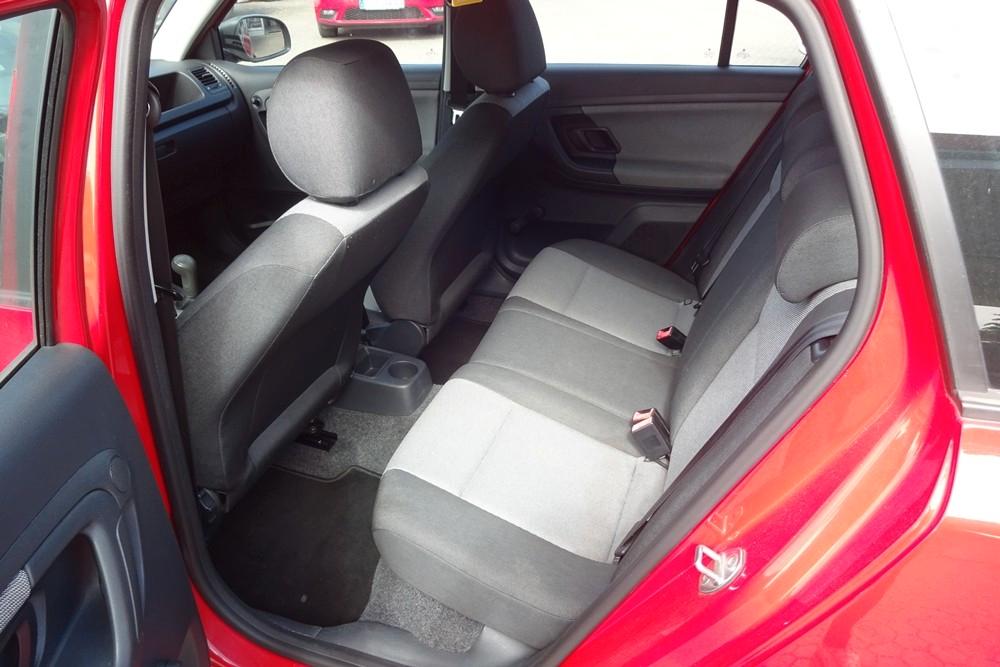 Skoda Fabia 2012 — photo 24