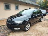 Skoda Rapid Spaceback Elegance/STEUERKETTE NEU/NAVI - Skoda Rapid: Elegance
