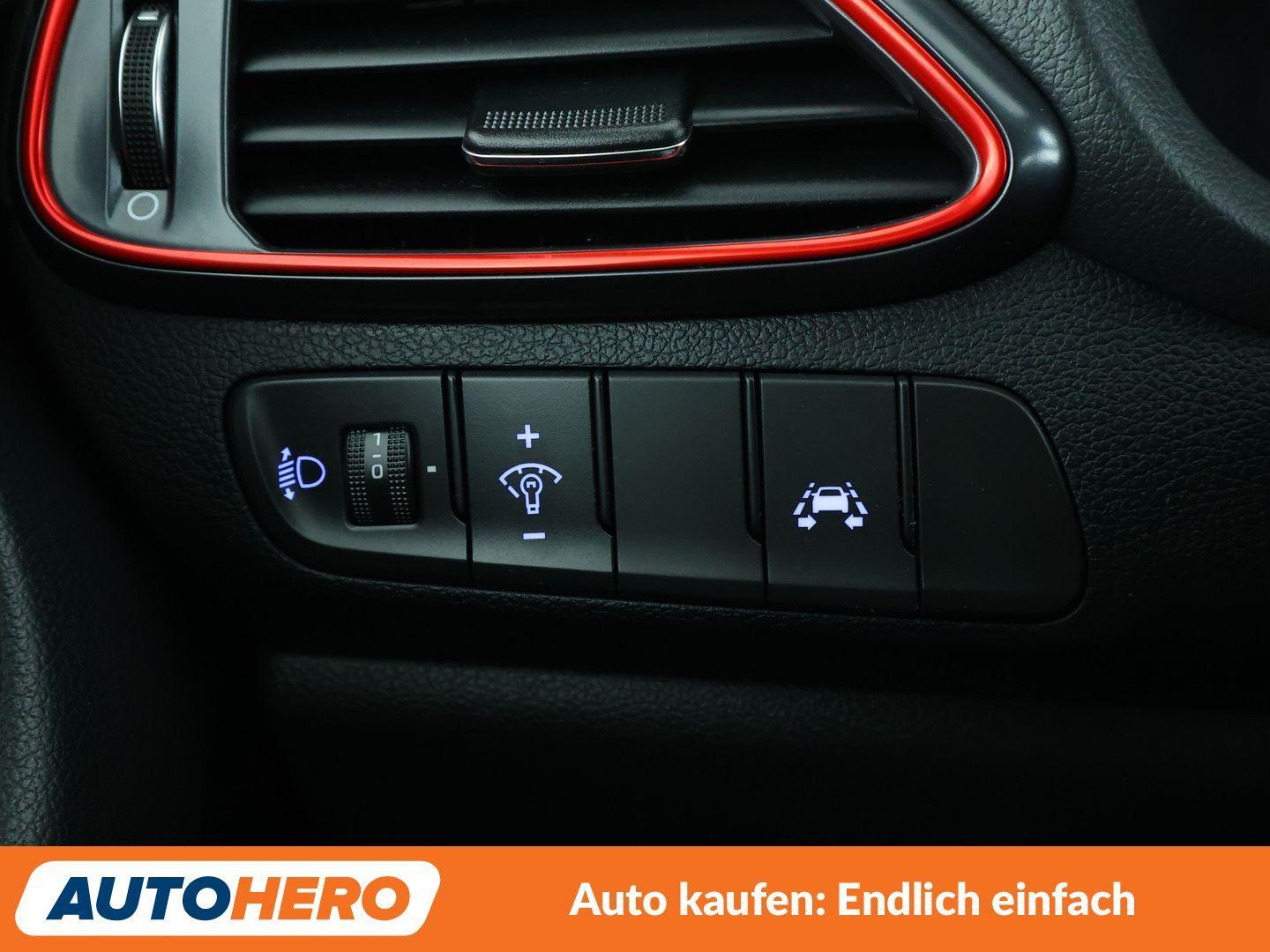 Hyundai i30 2.0 TGDI N Performance*NAVI*CAM*TEMPO*SHZ*, миниатюра 28