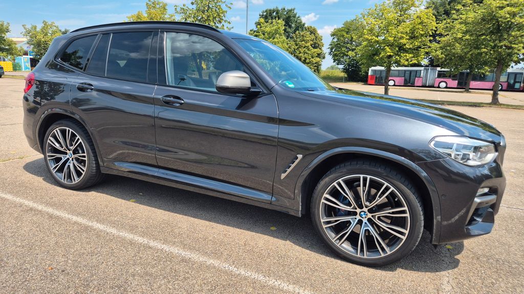 Image of BMW X3 M40