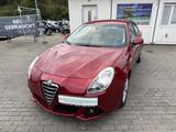 Alfa Romeo Giulietta Turismo - Alfa Romeo Giulietta mit Benzin-Antrieb: Automatik