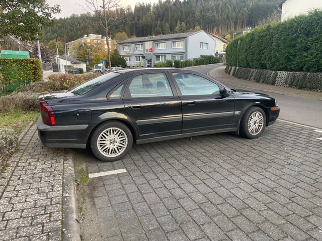 Volvo S80 T6 -