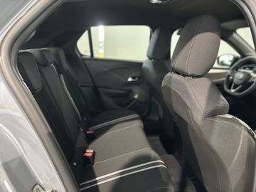 Fotografie 7 des Opel Corsa 1.2 Direct Injection Turbo GS