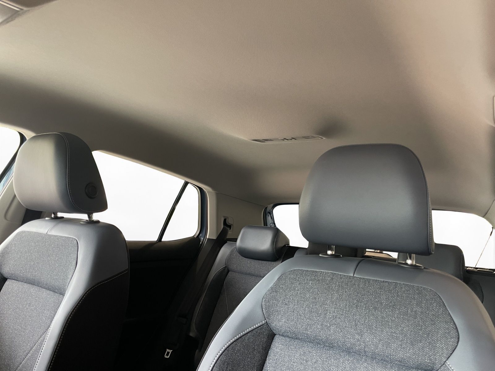 Volkswagen T-Cross - Bild 9