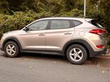 Hyundai TUCSON blue 1.7 CRDi DCT Trend 2WD Trend - Hyundai TUCSON: Allradantrieb, 2.7