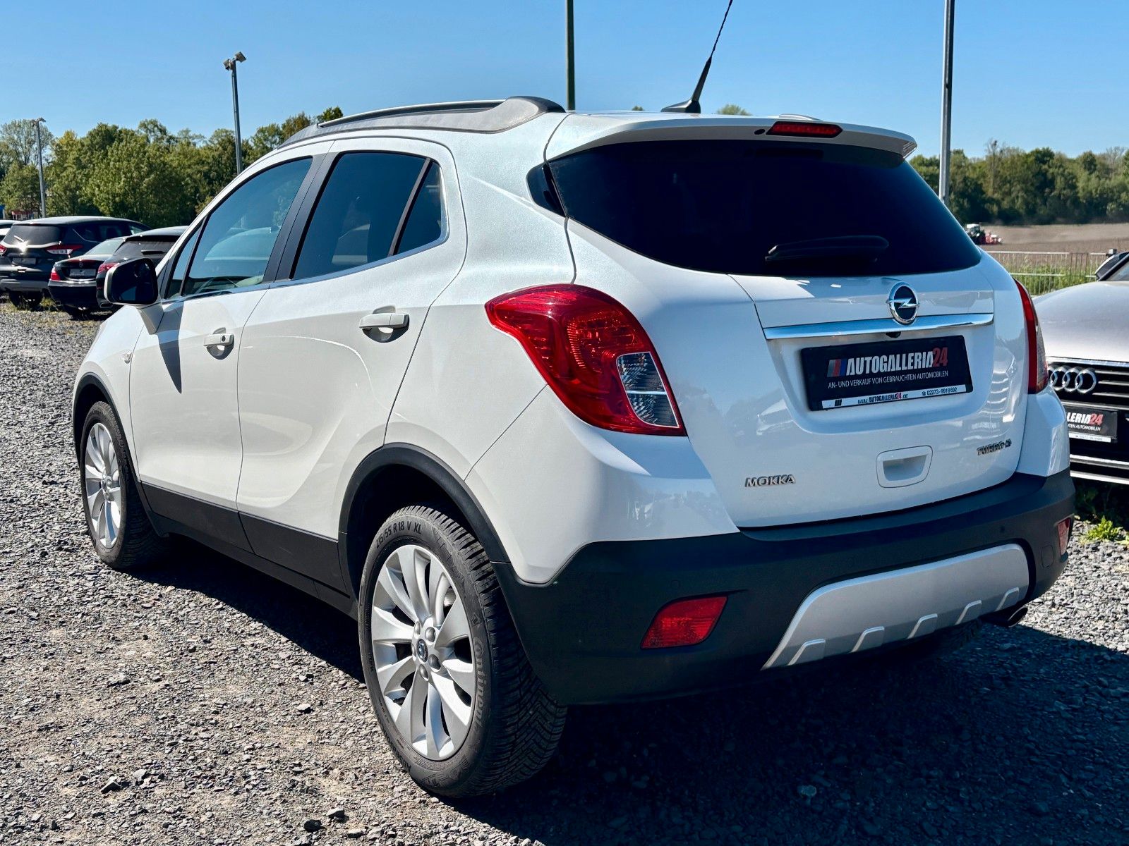 Fahrzeugabbildung Opel Mokka Innova ecoFlex 4x4 Navi Xenon Leder Kamera
