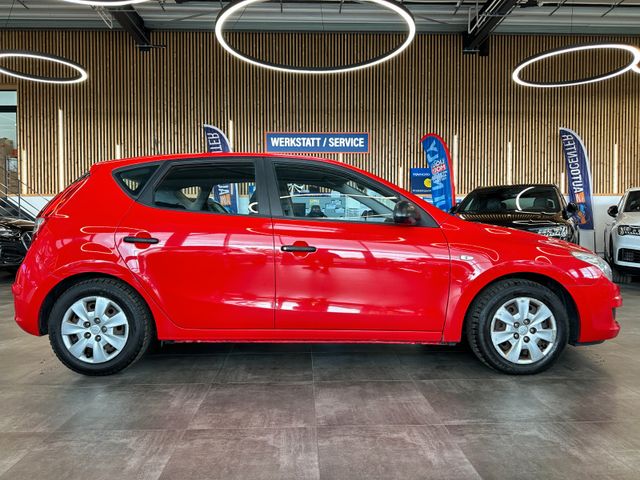 MYAUTOCENTER – Gebraucht- und Jahreswagen mit Werkstattservice in Pfaffenhofen Hyundai i30 *Scheckheft*Klimaanlage*TÜV-NEU*