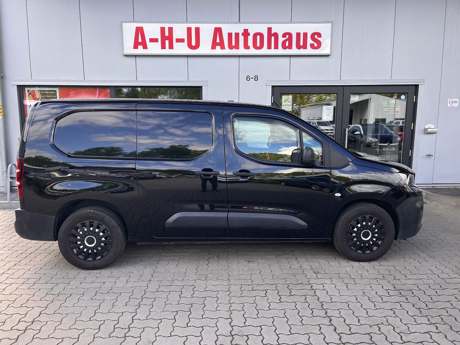 Fahrzeugabbildung Peugeot Partner Premium L2