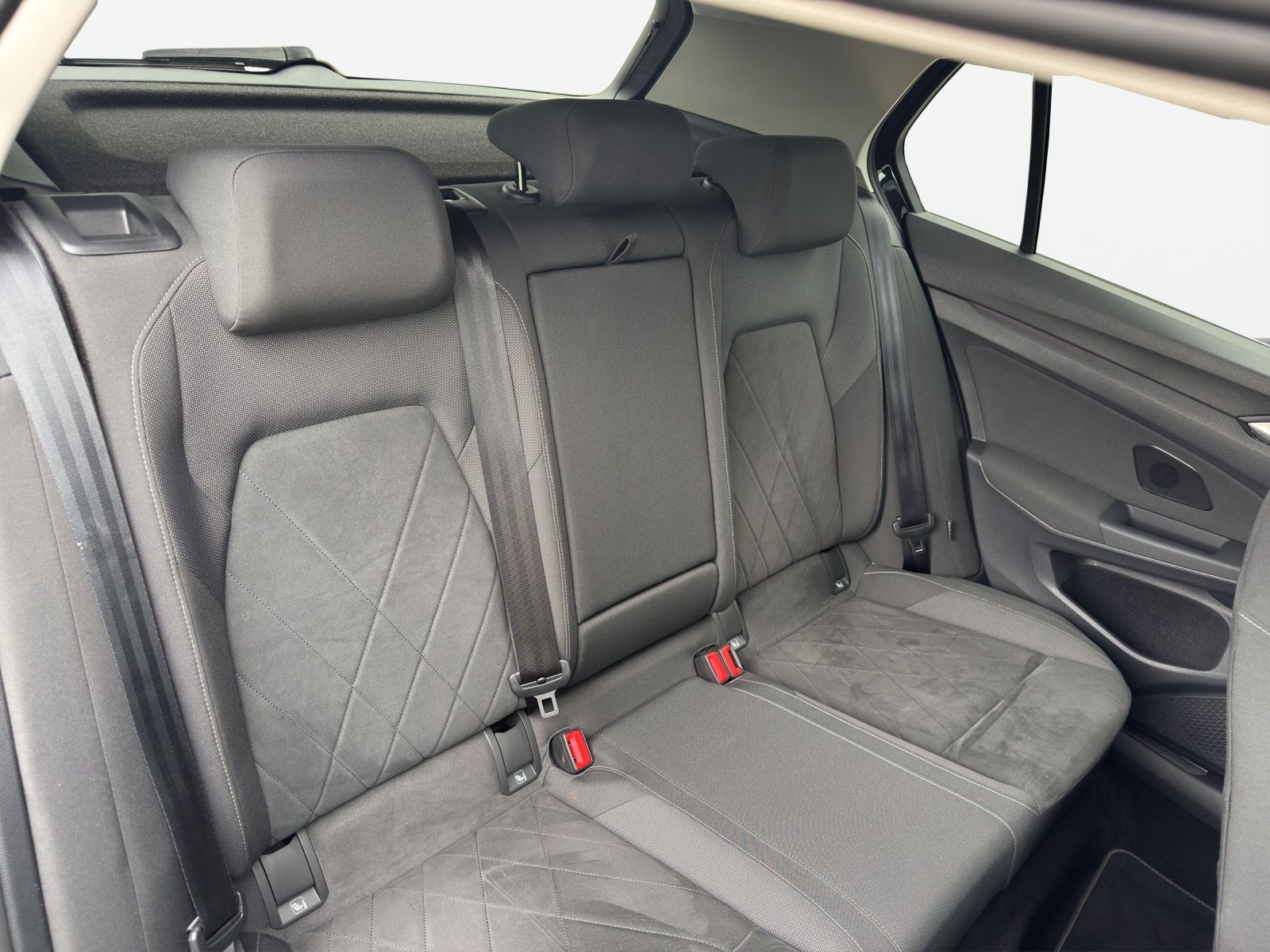 Volkswagen Golf - Bild 19