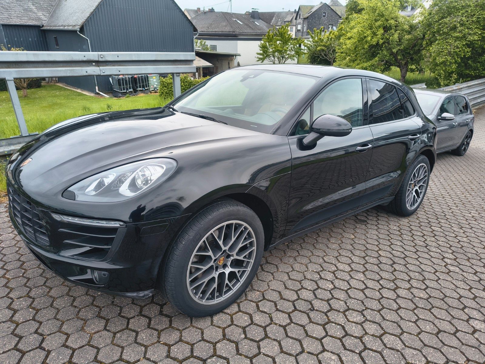 Porsche Macan 2.0 Pano Luft Bose Chrono foto 1
