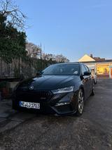 Skoda Octavia 2.0 TDI DSG RS Combi RS - Skoda Octavia Gebrauchtwagen in Krefeld