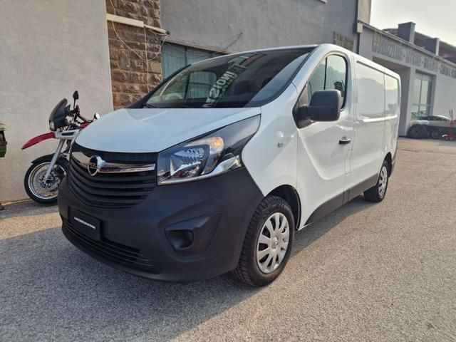 Opel Vivaro - 1
