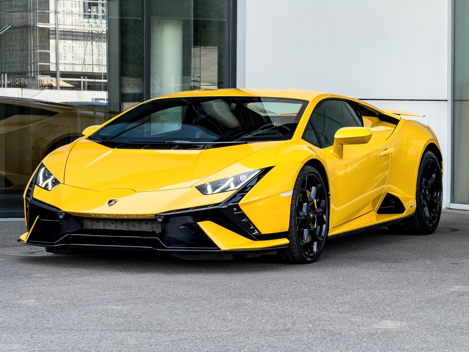 LAMBORGHINI Huracan