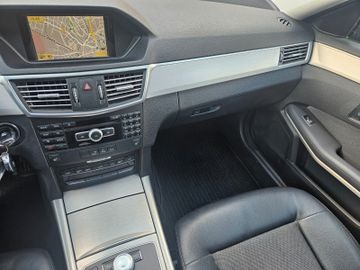 Mercedes E 250 - 8