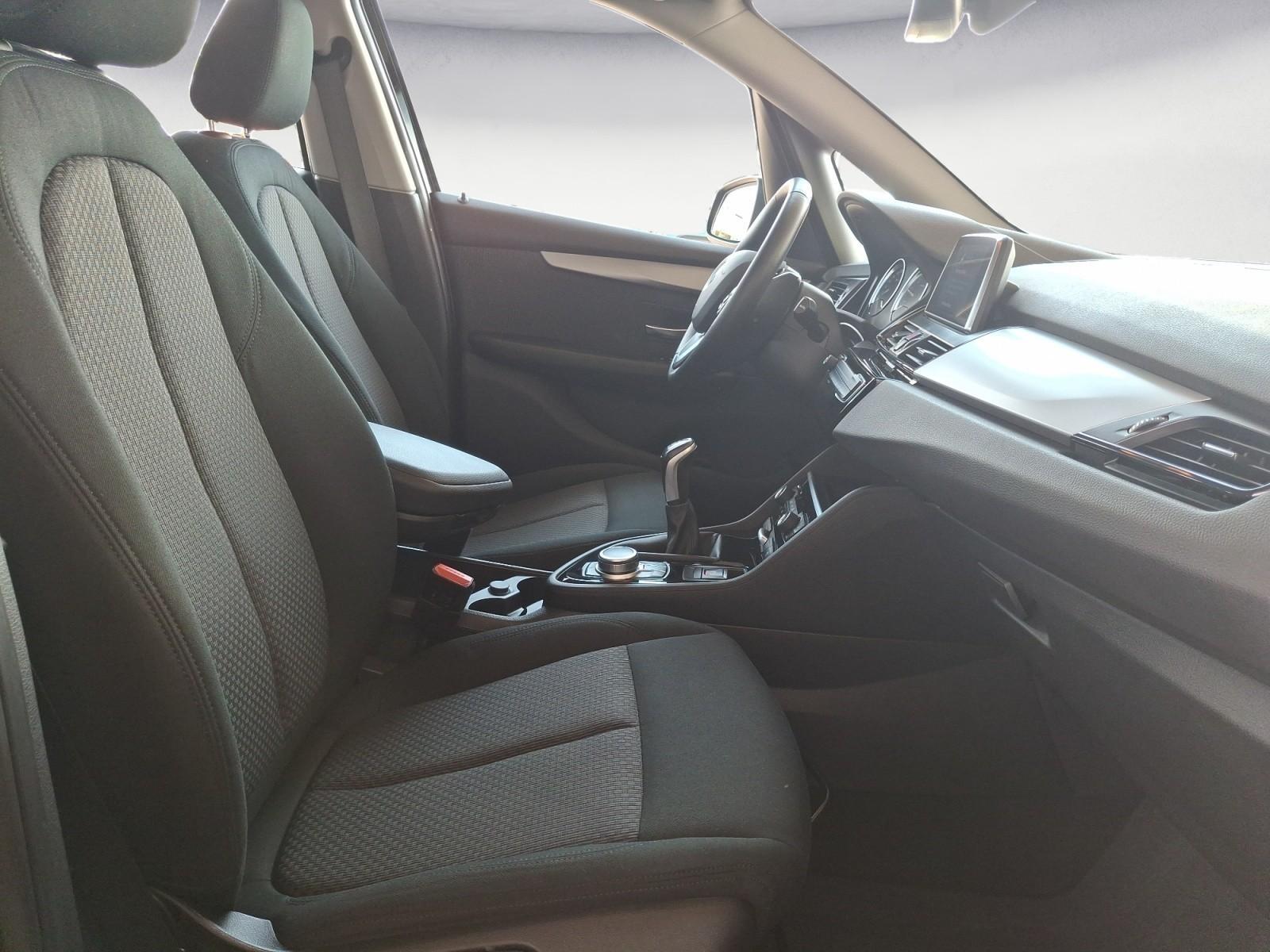 BMW Active 216i Active Tourer Advantage Navigation LED Sitz, миниатюра 7