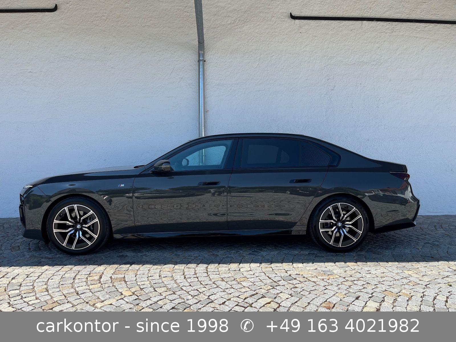 BMW 740d xDr. *M SPORT*FOND ENT*LOUNGE SEAT*2025*SKY