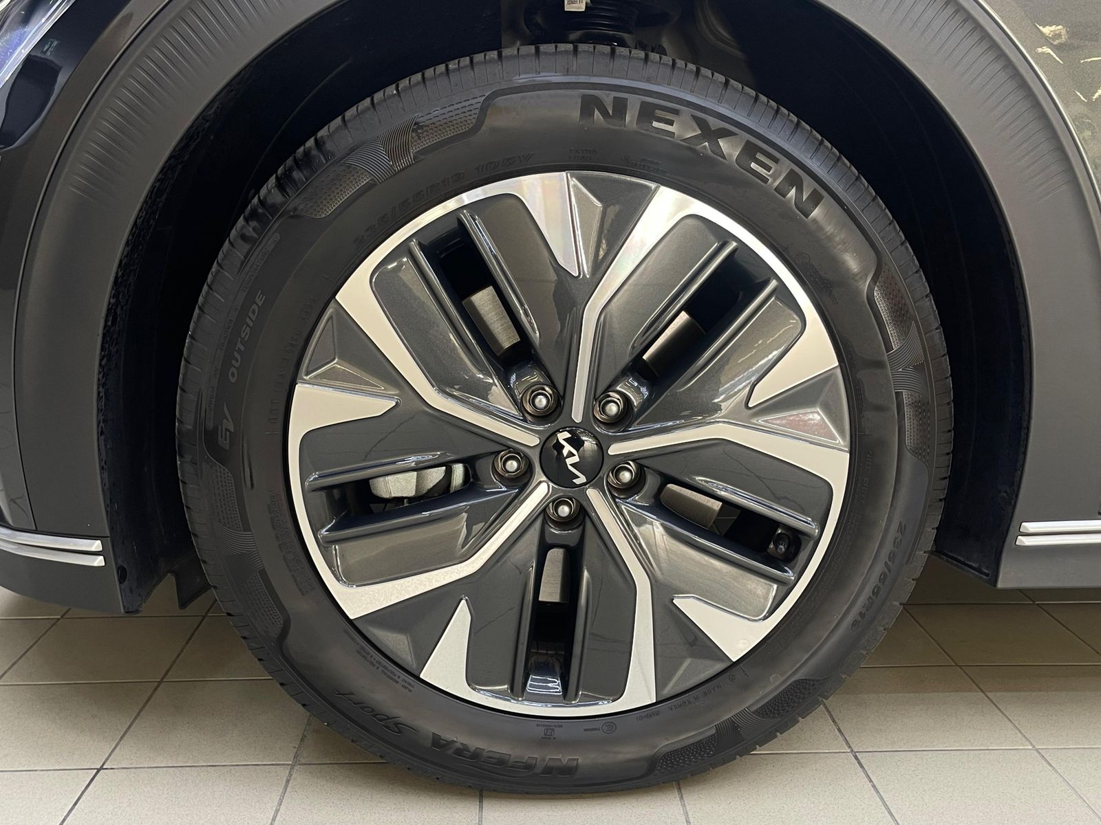 Fahrzeugabbildung Kia EV6 2WD LEDER+NAVI+LED+SITHZ+KAMERA+ACC+DAB+WP+