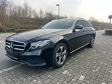 Mercedes-Benz Mercedes W213 E300d Diesel 245PS Neuer Tur... - Mercedes-Benz E 300 in Bonn