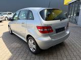 Mercedes-Benz B 200 CDI/AUTOMATIK/PTS/KLIMA/ALU - gebrauchte Mercedes-Benz B 200 aus dem Jahr 2011