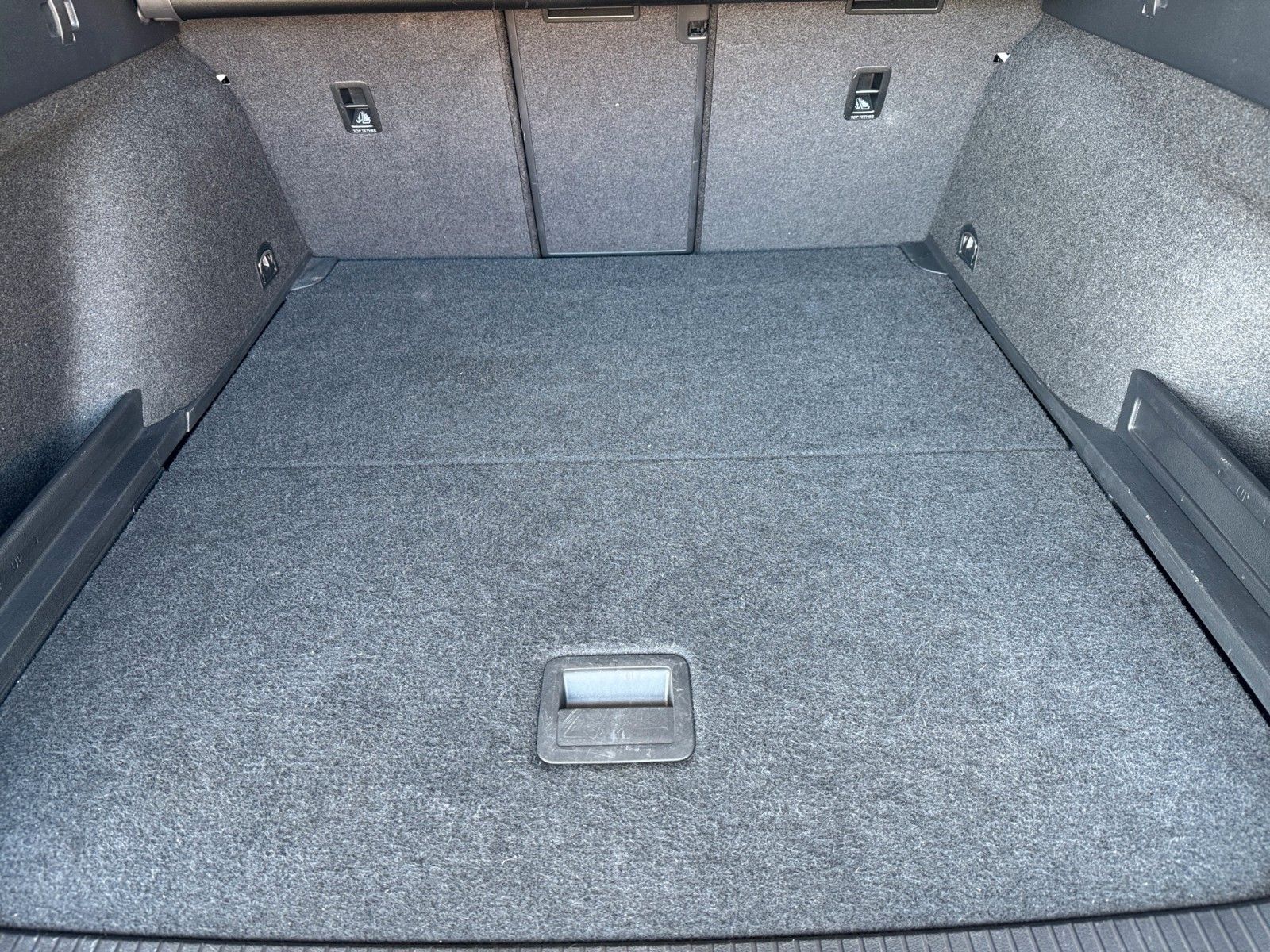 Fahrzeugabbildung Volkswagen Passat Variant 1.5 TSI