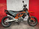 KTM 690 SMC-R inkl. Extras Top Zustand - KTM 690 SMC R