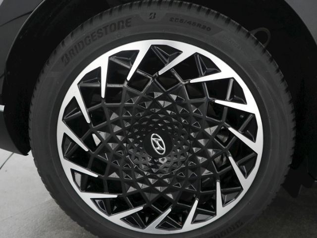 IONIQ 5 TECHNIQ 77,4kWh+VOLL-LED+NAVI+WÄRMEPUMPE