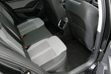 Skoda Octavia Combi Tour 2.0 TDI DSG