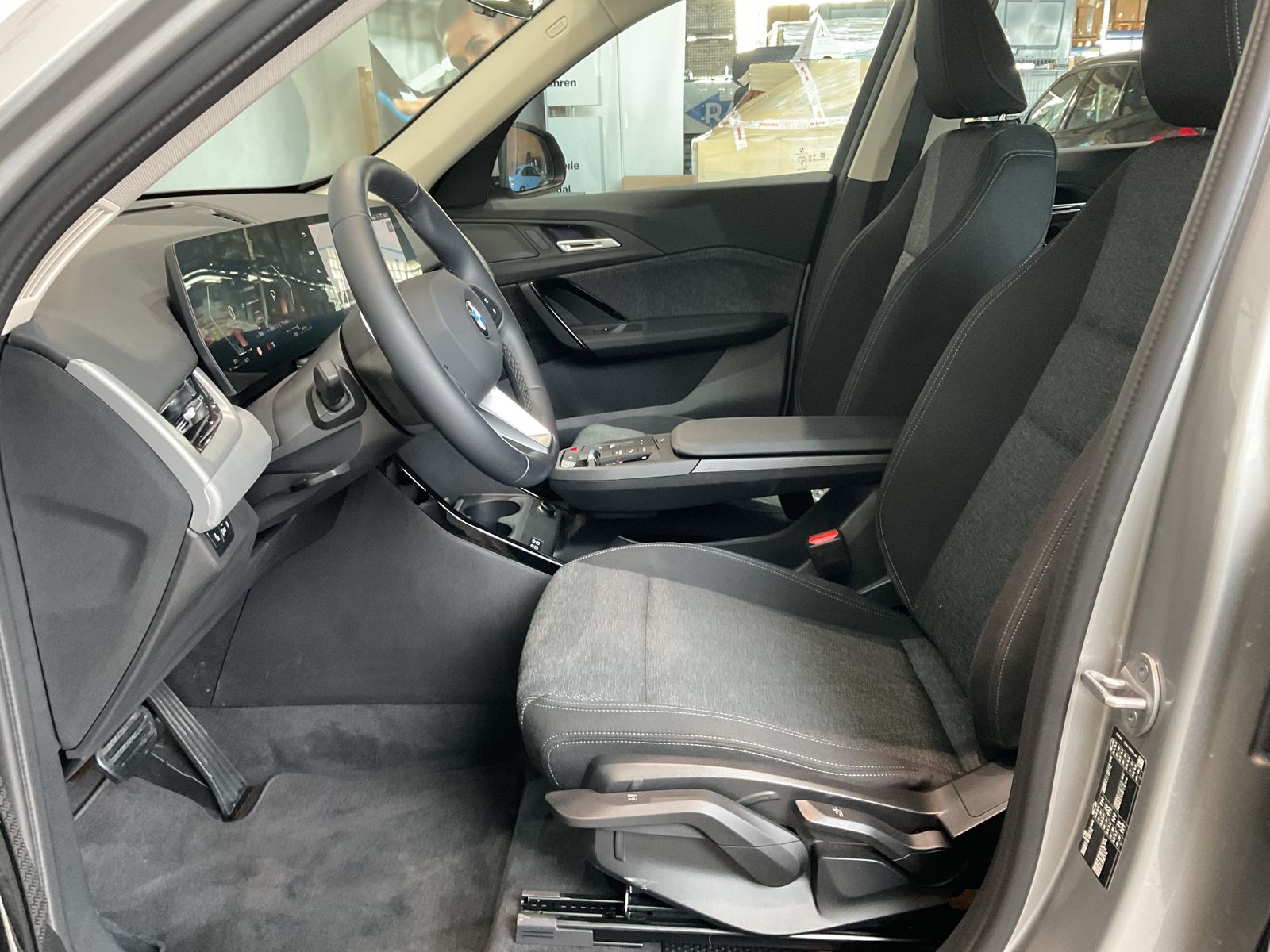 Fahrzeugeinzelansicht 11 Fahrzeugabbildung BMW X1 sDrive20d |Komfortzugang |Sitzheizung |Parkin