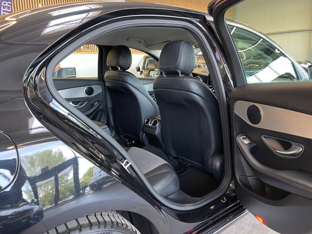 Mercedes-Benz C180 CGI Limousine Avantgarde*NAVI*LED*TEILLEDER