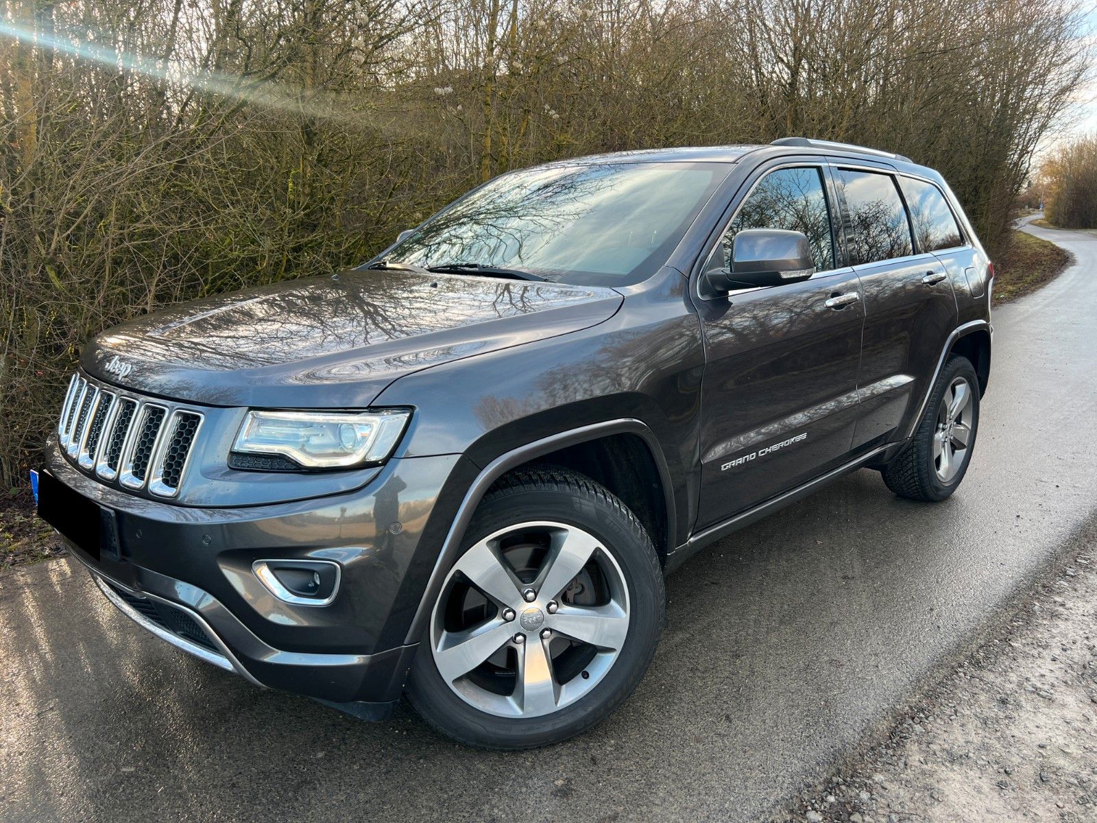 Jeep Grand Cherokee - 1