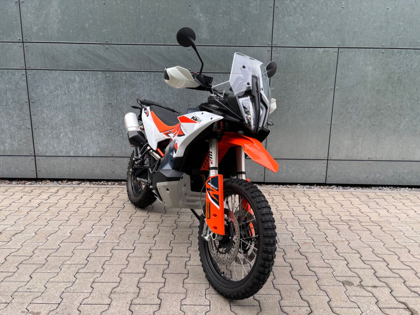 Fahrzeugabbildung KTM 890 Adventure R Tech Pack