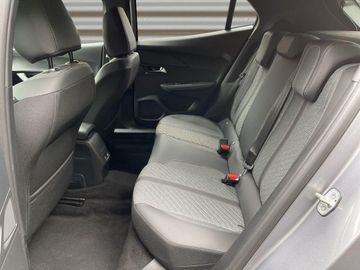 Peugeot 2008 - 12