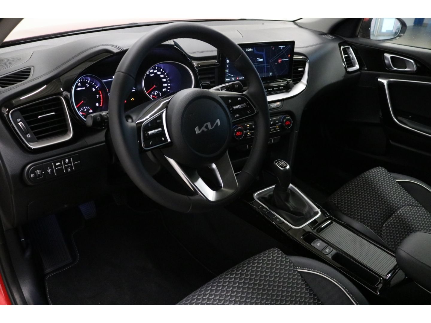 Fahrzeugabbildung Kia XCeed 1.5 T-GDI Vision,  Navi, SHZ, Komfort-Pake